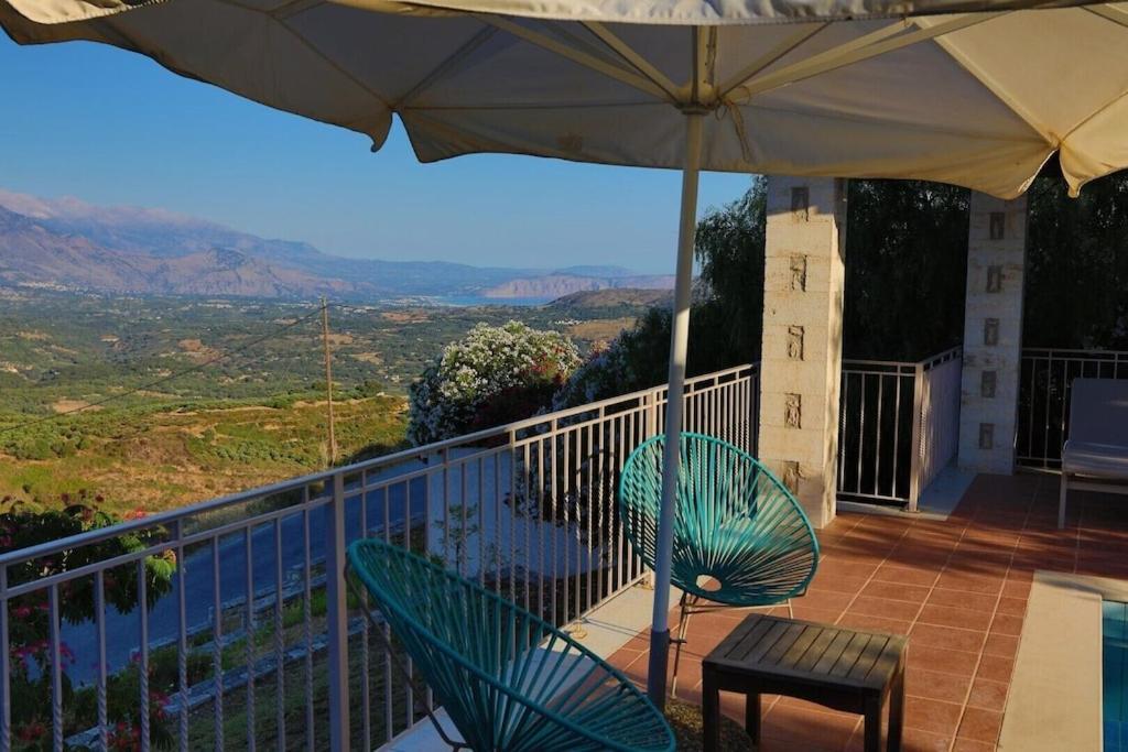 Villa Maffeo, Mit Dem Weitblick Kástellos 外观 照片